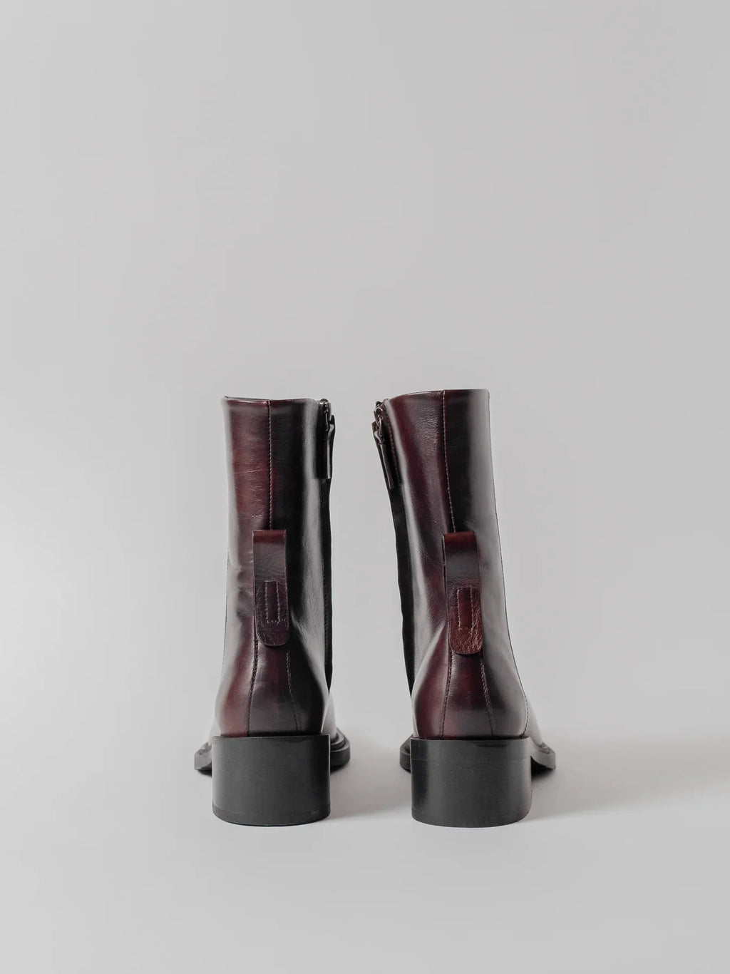 The Hedda, Washed Brown